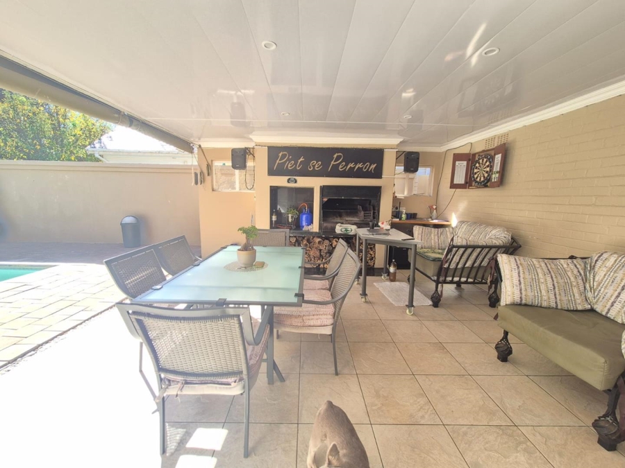 5 Bedroom Property for Sale in Bayswater Free State